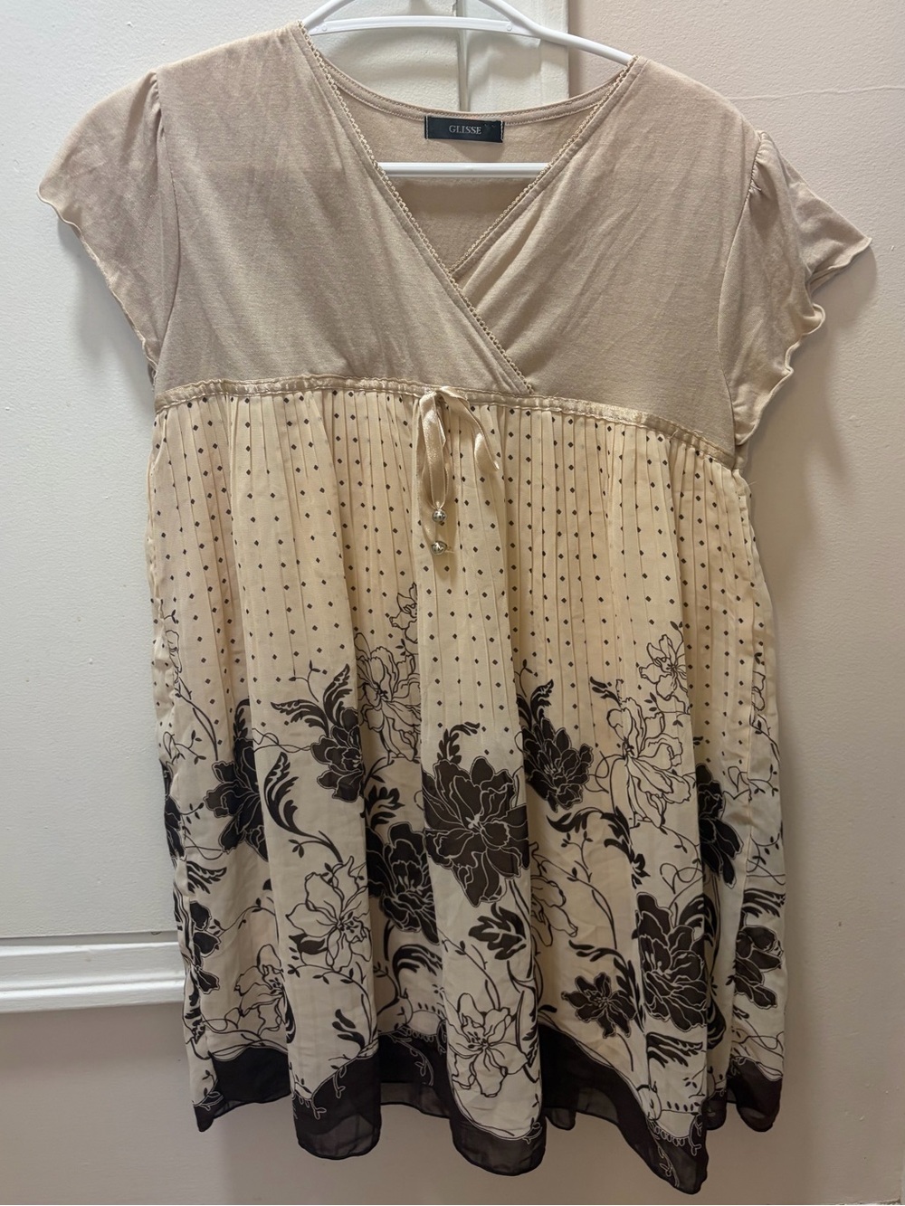 Guess Beige and Black Floral Mini Dress
